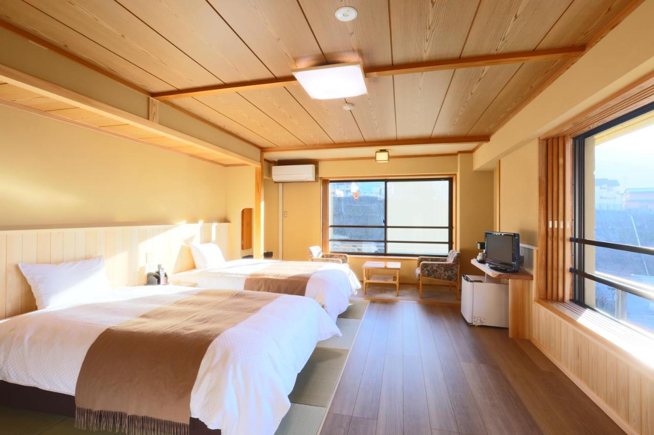 Shibu Hotel Yamanouchi  Buitenkant foto