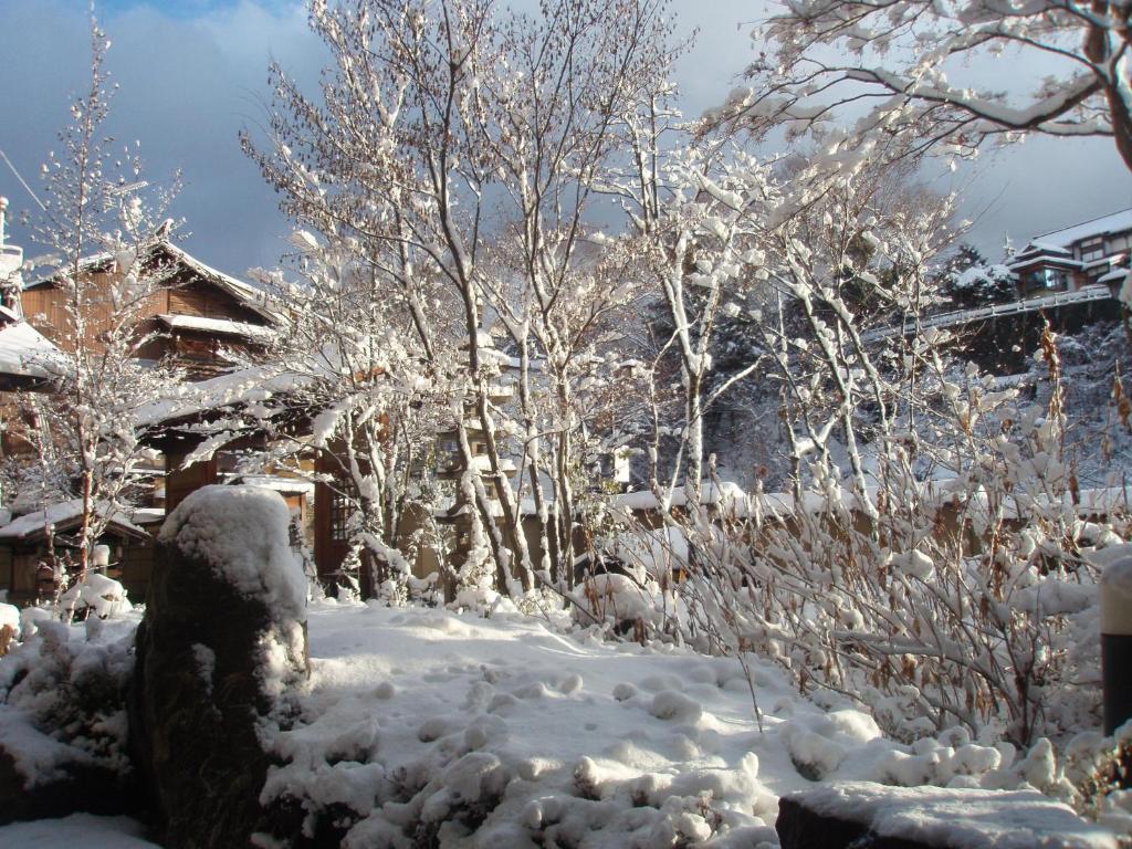 Shibu Hotel Yamanouchi  Buitenkant foto